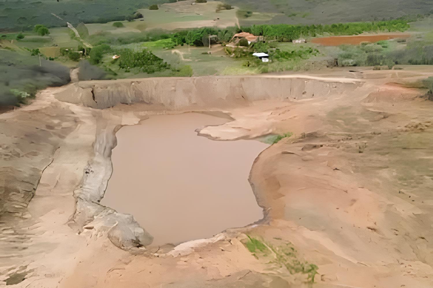 Prefeito de Brumado anuncia limpeza de 20 aguadas antes do período chuvoso