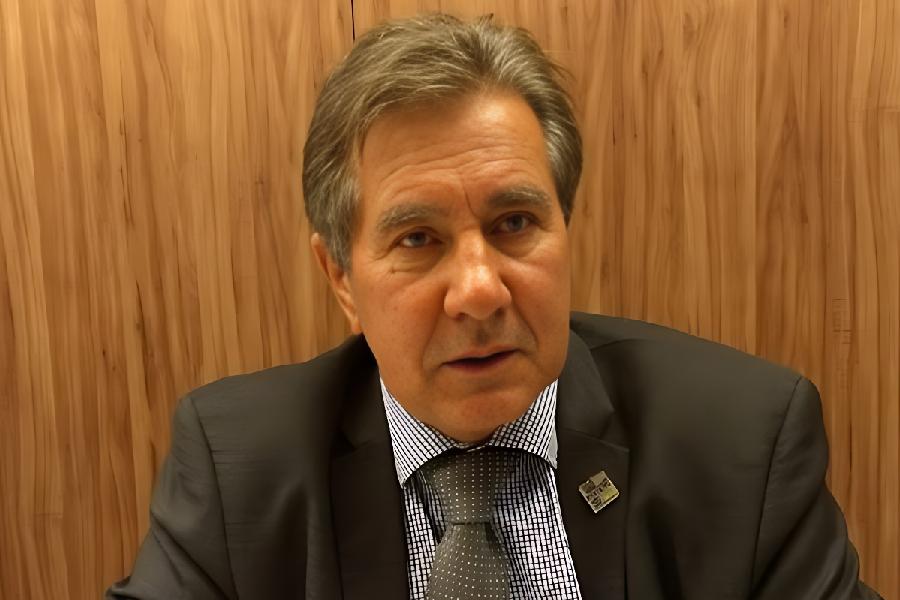 TCM aprova contas de 2024 do ex-prefeito de Lagoa Real, mas aplica multa por falhas técnicas