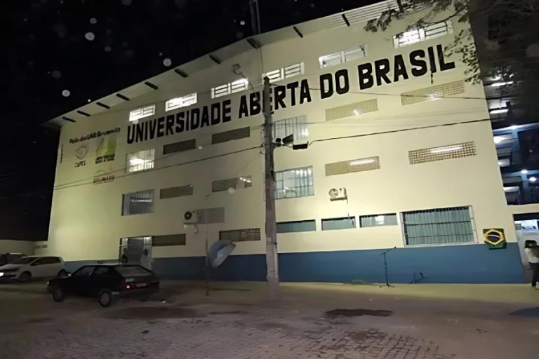 UAB abre vagas em Brumado para Educação Física e Geografia; seleção é exclusiva para portadores de diploma