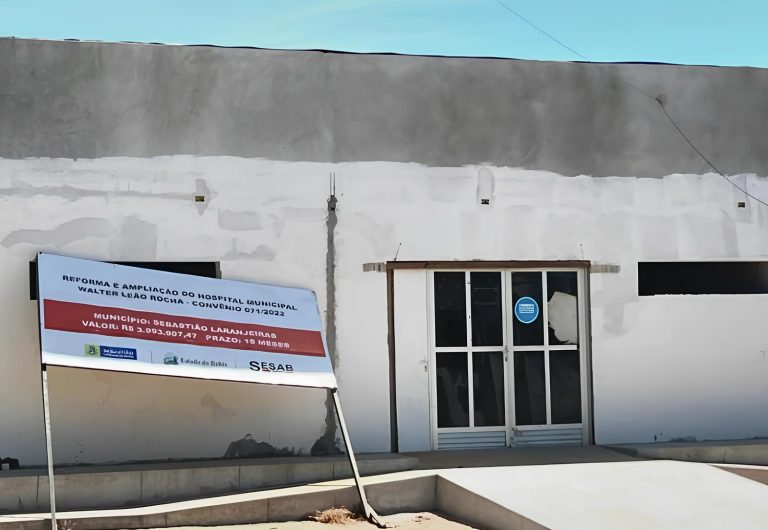 Vereador processa prefeito por abandono de obra em hospital de Sebastião Laranjeiras