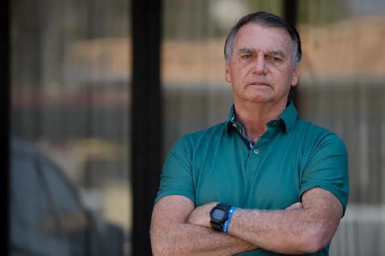 Vigília convocada por aliados e risco de tumulto levam STF a ordenar prisão de Bolsonaro