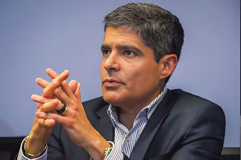 ACM Neto endurece críticas e diz que governo Jerônimo “promete muito e entrega quase nada”