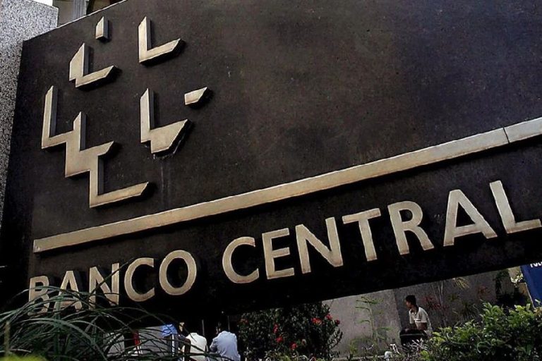 Suposta pressão no Banco Central coloca Moraes no centro de nova crise institucional