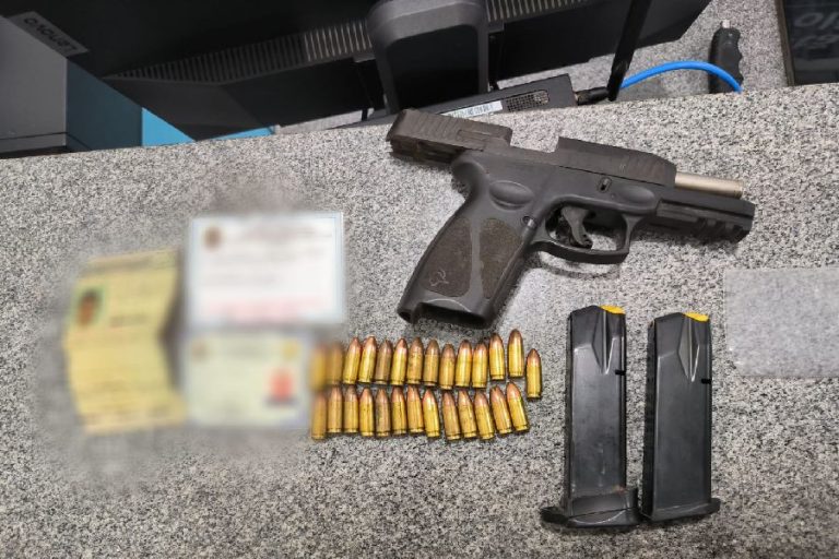 CIPRv/Brumado apreende pistola e recupera carga roubada na região de Encruzilhada