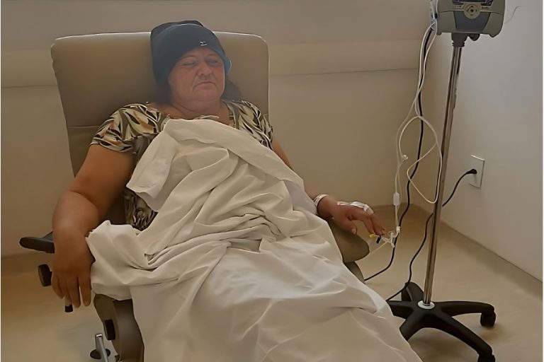 Campanha solidária mobiliza Livramento em apoio a mulher que enfrenta câncer raro