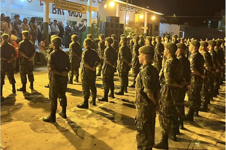 Cerimônia emociona famílias e marca despedida da Turma de Instrução 2025 no Tiro de Guerra em Brumado