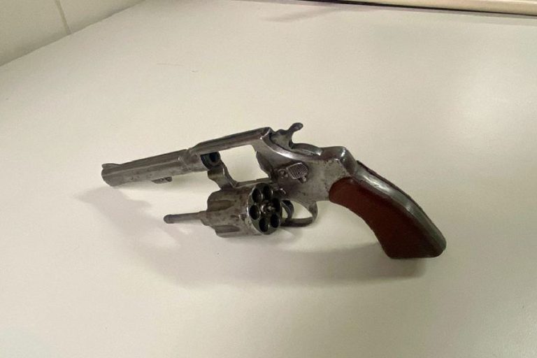 Homem é detido com arma após ameaçar ex-companheira em Caetité