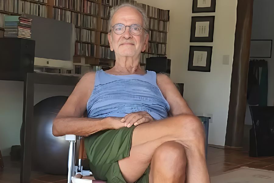 Jornalista Maurício Kubrusly é internado na UTI após queda no sul da Bahia