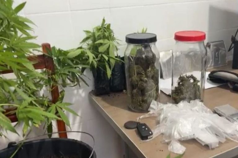 Operação da PM apreende drogas e materiais do tráfico em Barra da Estiva