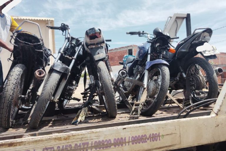 Operação do 24º BPM combate prática ilegal de “grau” e apreende motos em Contendas do Sincorá