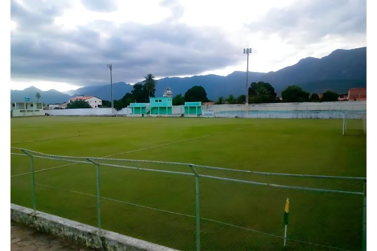 Partida bizarra com 25 gols termina em punição histórica no futebol rural de Livramento