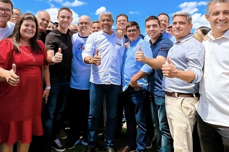 Prefeito de Brumado participa de agenda com Jerônimo em Presidente Jânio Quadros