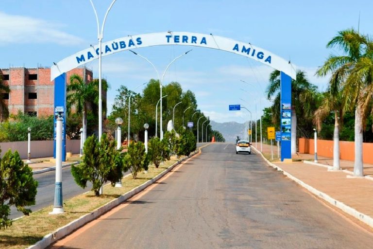 Vacina contra VSR passa a ser aplicada em gestantes pelo SUS no município de Macaúbas