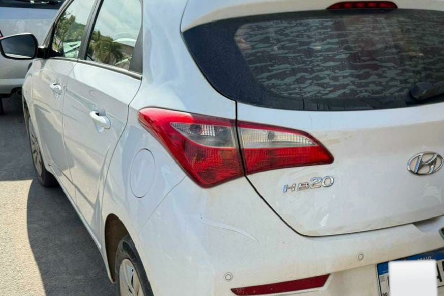 Veículo suspeito de clonagem é apreendido pela Polícia Militar em Contendas do Sincorá