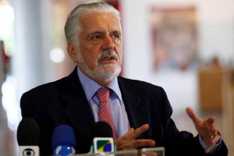 Wagner prevê definição da chapa ao Senado em janeiro e garante união da base aliada