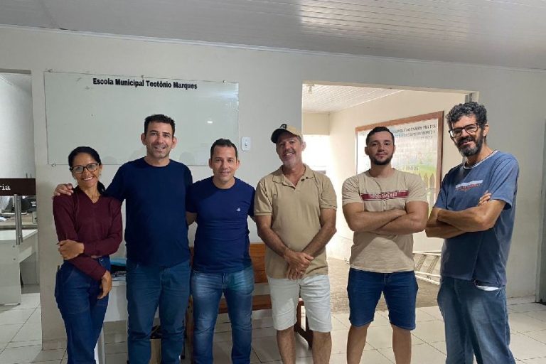 Yuri exige acessibilidade e reforça luta da comunidade surda em Tanque Novo