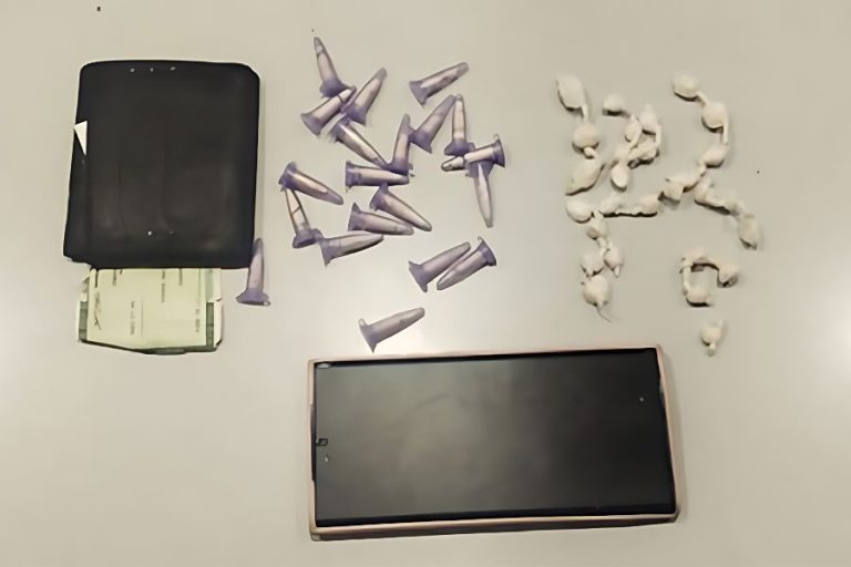 Ação da CIPE Sudoeste flagra tráfico e leva suspeito à delegacia em Paramirim