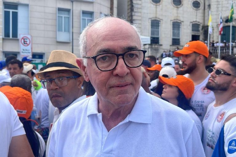 Aleluia diz que derrota de Lula enfraquece PT na Bahia e chama Jerônimo de “último vagão”