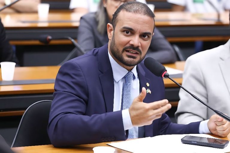 Capitão Alden é o único deputado baiano a apoiar CPI para investigar Banco Master