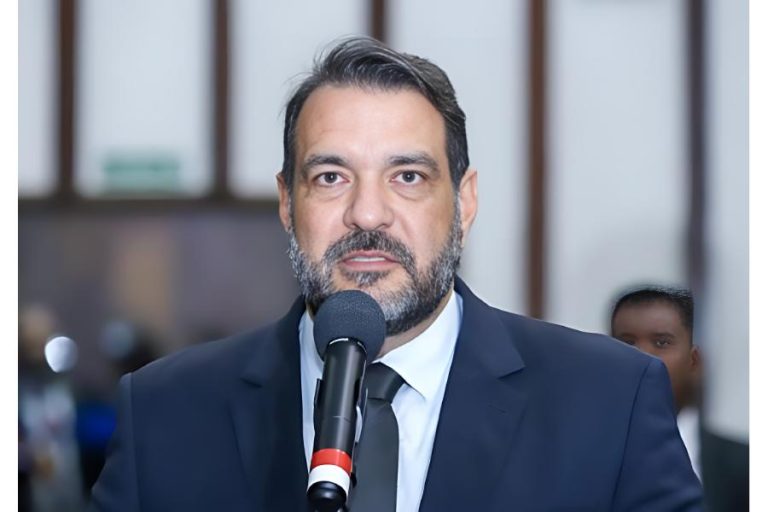 Deputado Alan Sanches morre aos 58 anos e política baiana entra em luto