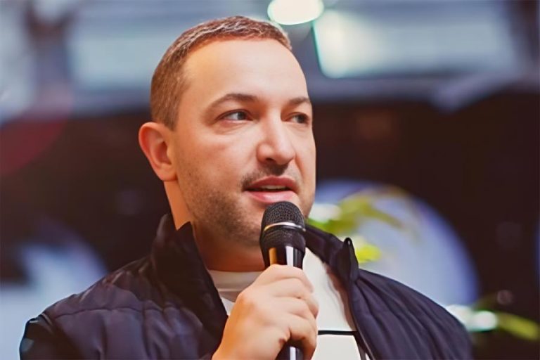 Ex-marqueteiro de Zema critica foco ideológico e aponta perda de força política em Minas