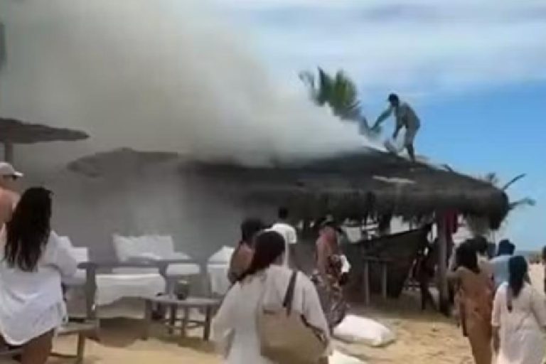 Incêndio atinge bar em resort de luxo e provoca pânico em praia de Trancoso