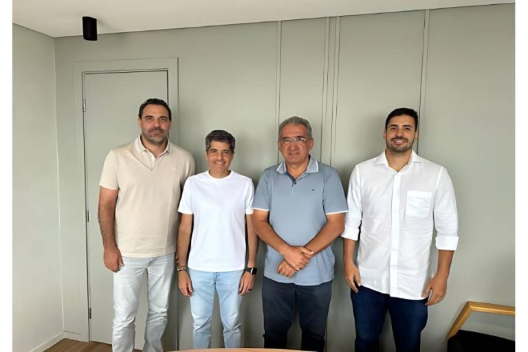 Isaac Carvalho rompe com aliados e declara apoio a ACM Neto na disputa pelo governo