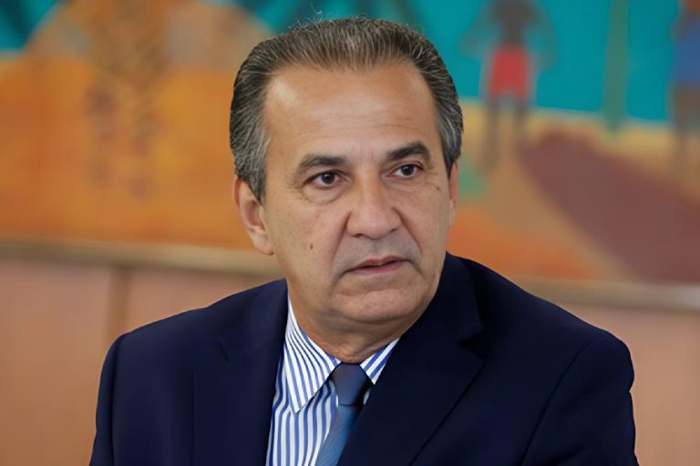 Malafaia critica Flávio Bolsonaro e defende Tarcísio como nome mais forte da direita