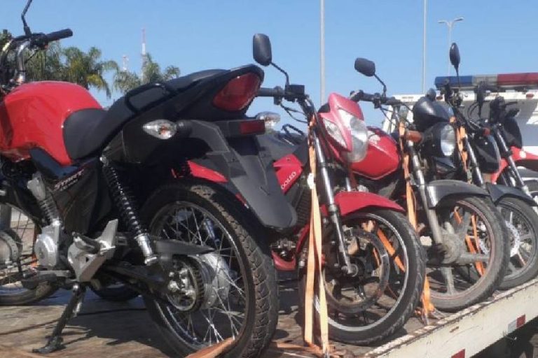 Manobras ilegais terminam em apreensão de motos na zona rural de Urandi