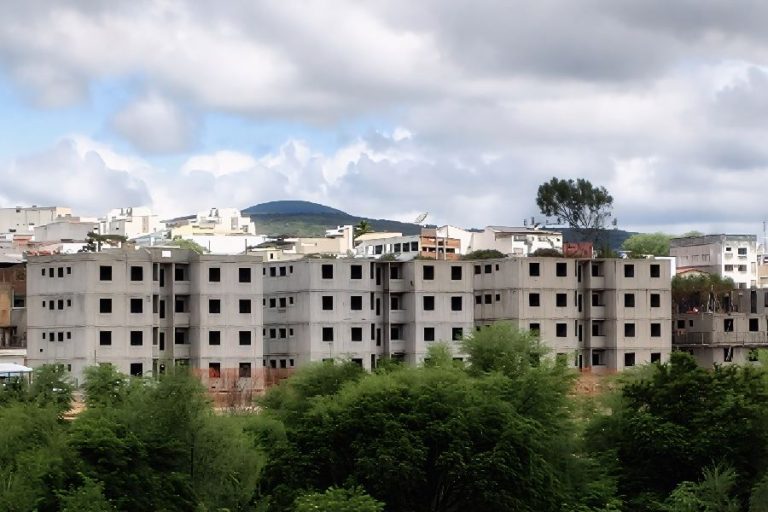 Obras do Minha Casa, Minha Vida avança em Brumado e inscrições terminam nesta sexta-feira