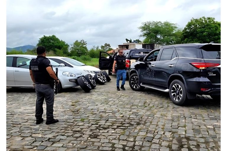 Operação Ômega desarticula esquema milionário e apreende carros de luxo, imóveis e dinheiro em Itapetinga
