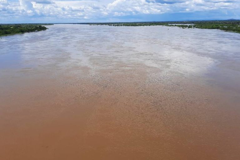 Rio São Francisco passa de 5 metros em Bom Jesus da Lapa e atinge maior nível do ano