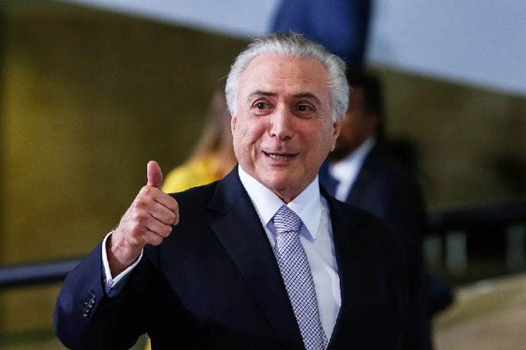 Temer afasta candidatura à Presidência, mas não descarta totalmente a possibilidade