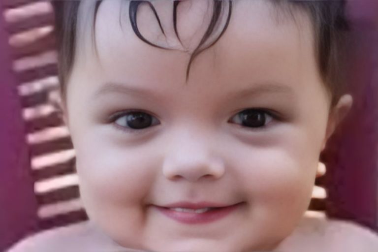 Tragédia familiar no Réveillon: bebê de 11 meses é morta a facadas e pai mata suspeito