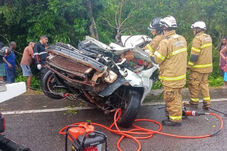 Acidente em Pojuca deixa mortos e mobiliza bombeiros no domingo de pré-Carnaval