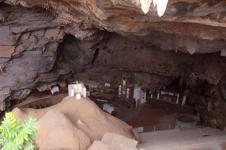 Chuvas intensas fecham Gruta da Mangabeira e acendem alerta em Ituaçu