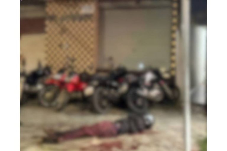 Cliente reage a assalto, um suspeito morre e outro fica ferido em supermercado de Conquista