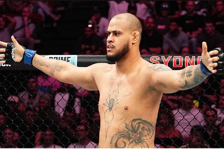 Conquistense Talisson Xicão vence mais uma no UFC e se aproxima do top 12 dos pesos-pesados