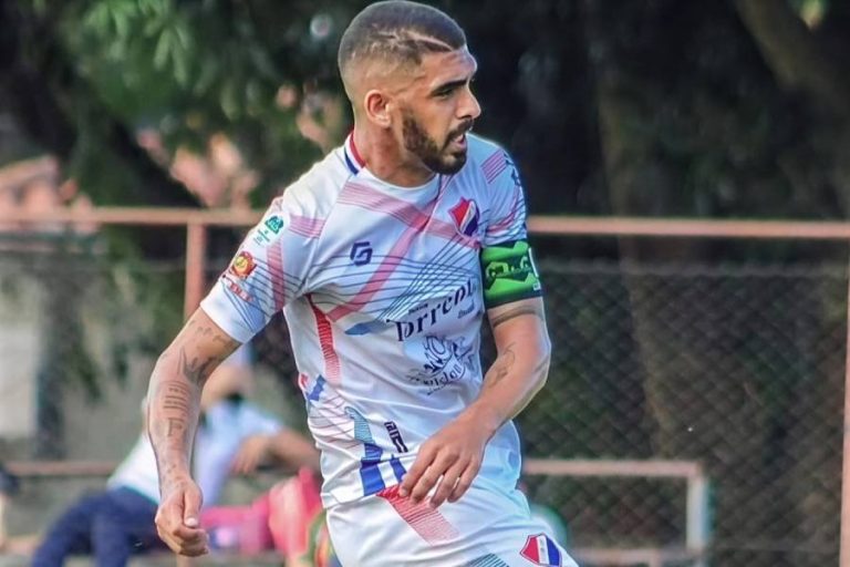 Ex-jogador é morto a tiros no interior da Bahia e polícia investiga motivação