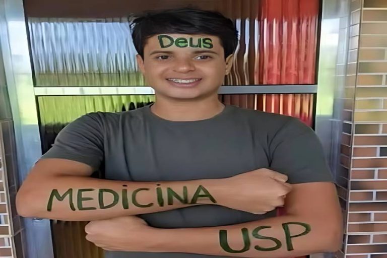 Jovem da periferia de Salvador conquista primeiro lugar em Medicina na USP pelo Enem