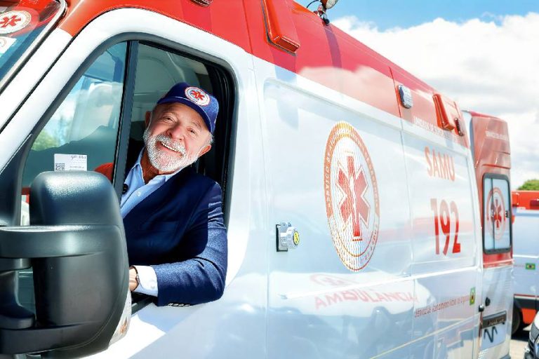 Lula admite falhas na segurança e pressiona Congresso por PEC que amplia papel da União