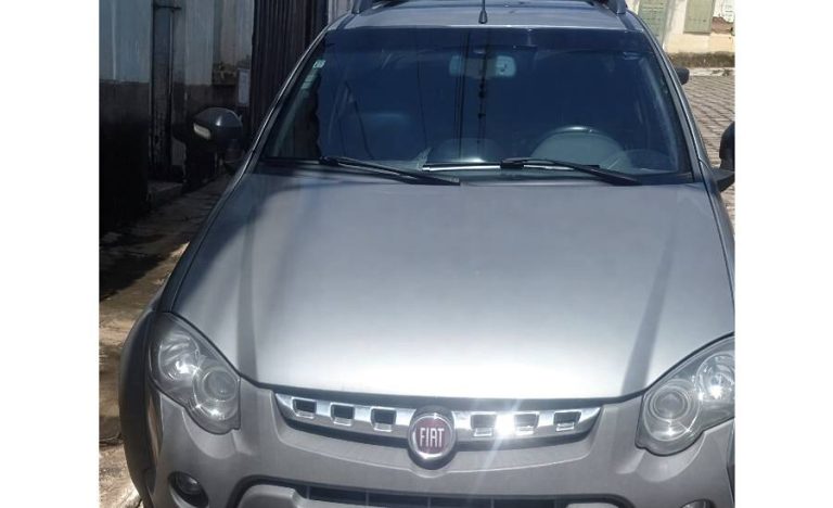 PM recupera carro adulterado com restrição de furto e roubo em Jacaraci