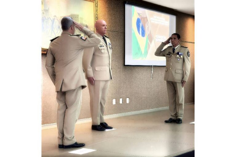 PMBA realiza solenidade de transmissão de comando do 24º BPM de Brumado