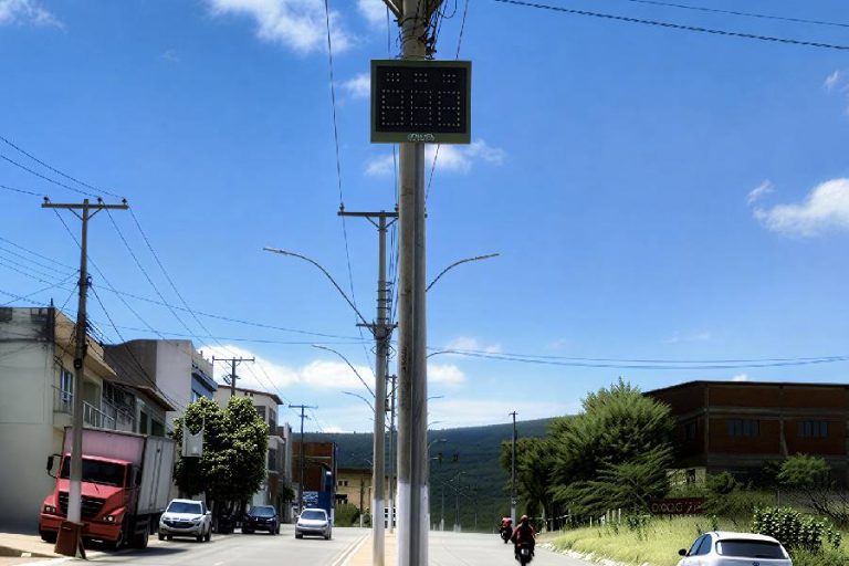 Radar com display estreia em Brumado e promete mais transparência e menos acidentes no trânsito