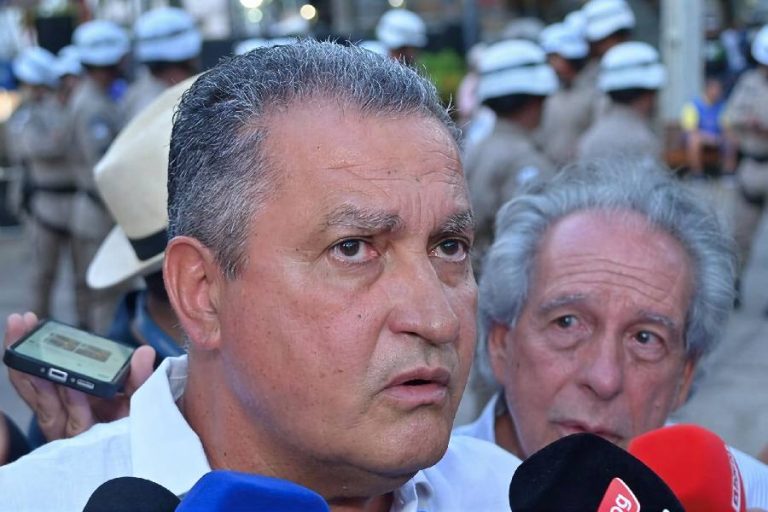 Rui Costa nega envolvimento em escândalo e dispara: “Não há hipótese de citação em delação”