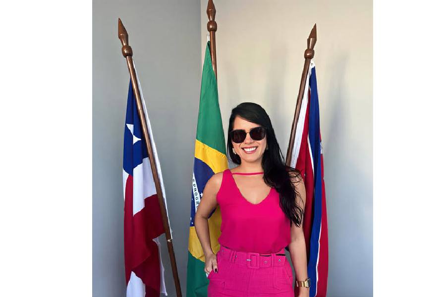 Advogada de Brumado leva 1º lugar com monografia que questiona representatividade no Tribunal do Júri