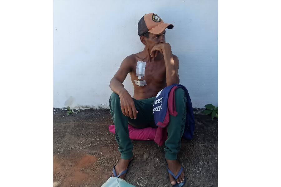 Paciente de hemodiálise é deixado para trás novamente e revolta familiares em Caculé