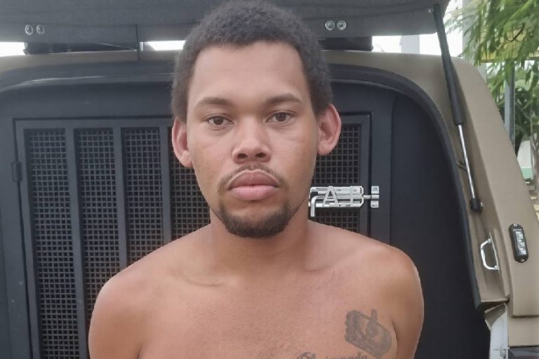 Suspeito de matar homem por dívida de drogas é preso após tentar fugir em Carinhanha