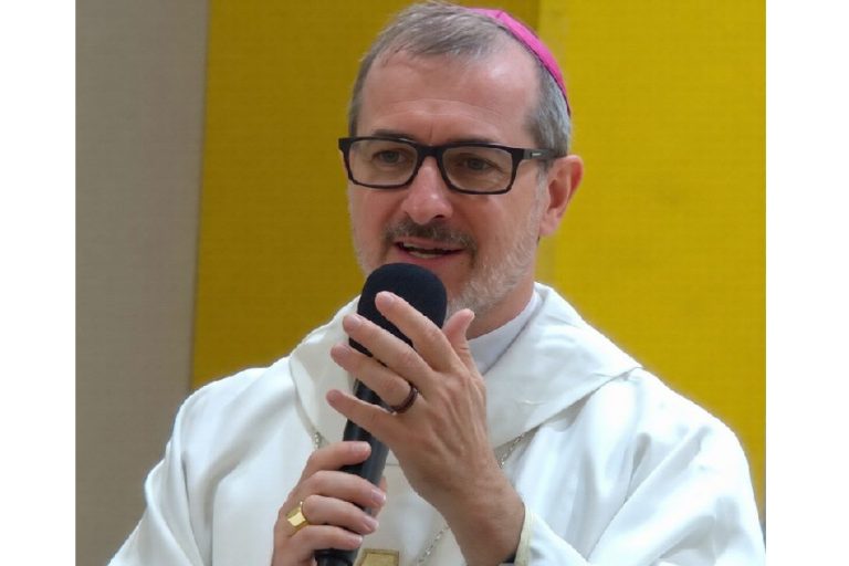 Bispo condena ataque a prefeita e pede justiça após disparos na BA-152