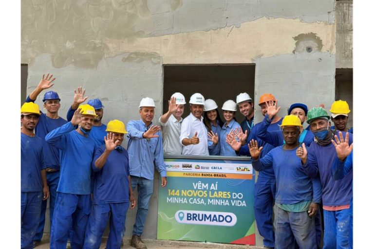 Governador libera R$ 200 milhões para saneamento e entrega nova UBS em Brumado